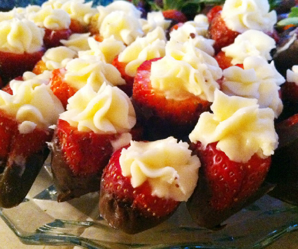 Creamy Chocolate Covered Strawberries Recipe
