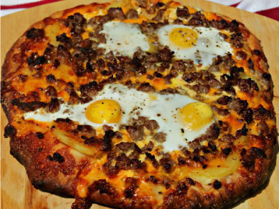 Sausage and Egg Breakfast Pizza Recipe | Blue Rhino