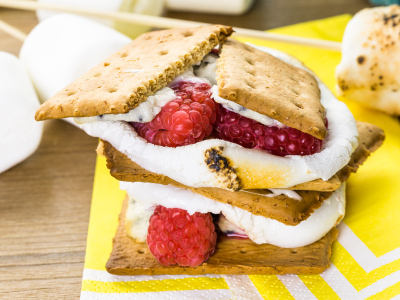 Creamy white chocolate, fluffy marshmallows and fresh raspberries all make up this irresistible S’more recipe.