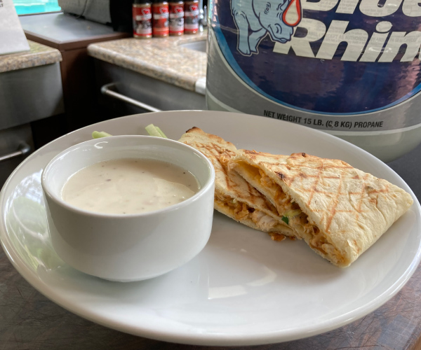 Crispy Buffalo Chicken Sandwich Recipe | Blue Rhino