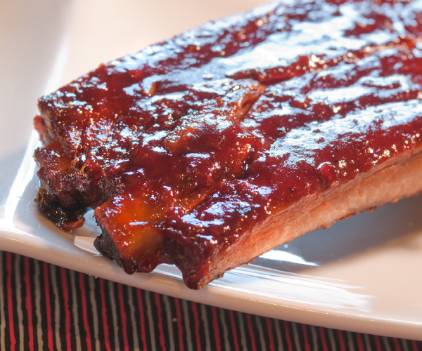 Blackberry Jalapeño BBQ St. Louis Spare Ribs Recipe | Blue Rhino