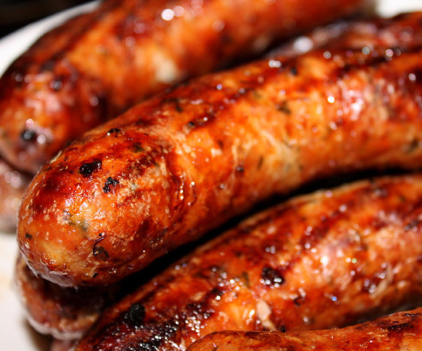 Wisconsin Bratwurst Recipe | Blue Rhino